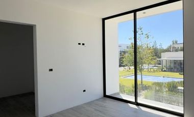 CASA EN VENTA EN SOLARES