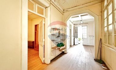 Vive y Rentabiliza! 2 casas, pasos metro Cumming