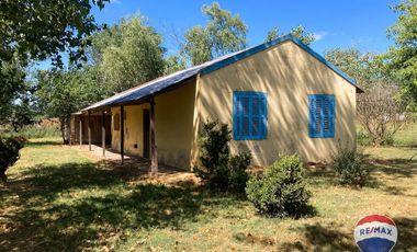 LOTE EN VENTA CON CASA A REFACCIONAR EN MARCOS PAZ