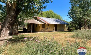 LOTE EN VENTA CON CASA A REFACCIONAR EN MARCOS PAZ