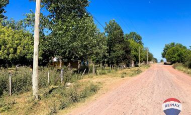 LOTE EN VENTA CON CASA A REFACCIONAR EN MARCOS PAZ