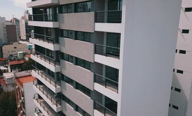 Departamento en torre nueva Avellaneda con balcon y parrilla