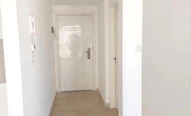 Departamento en torre nueva Avellaneda con balcon y parrilla