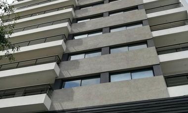 Departamento en torre nueva Avellaneda con balcon y parrilla