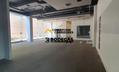 LOCAL COMERCIAL 366M2 VITACURA SECTOR PLAZA RAUL DEVES