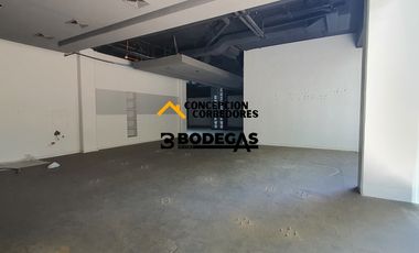 LOCAL COMERCIAL 366M2 VITACURA SECTOR PLAZA RAUL DEVES