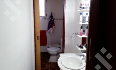 En venta, casa de 5 dormitorios con Piscina, B° Aldeas Del Valle