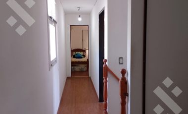 En venta, casa de 5 dormitorios con Piscina, B° Aldeas Del Valle