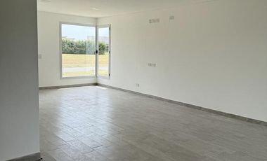 Casa en  VENTA EN  LA ALAMEDA CANNING