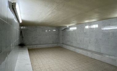 EDIFICIO COMERCIAL OPERANDO EN VENTA EN CENTRO DE APODACA