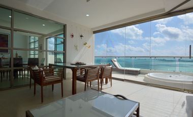 IMPRESIONANTE PENTHOUSE FRENTE AL MAR CON VISTAS AL CARIBE