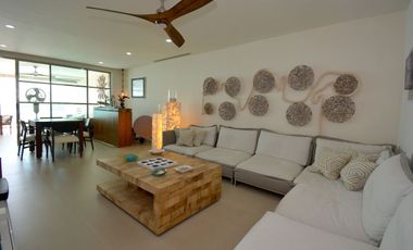 IMPRESIONANTE PENTHOUSE FRENTE AL MAR CON VISTAS AL CARIBE
