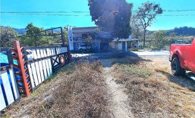 VENDO LOTE DE 2417M2 BAJO BOQUETE