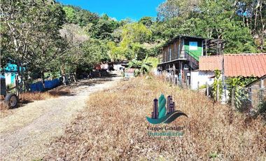 VENDO LOTE DE 2417M2 BAJO BOQUETE