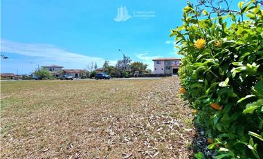 VENDO LOTE EN RESIDENCIAL CON GARITA DE SEGURIDAD