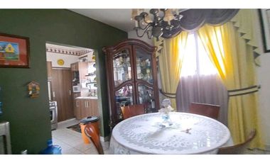 VENDO CASA DE 200 METROS DE CONSTRUCCION EN BAJO BOQUETE