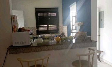 ALQUILER DE CASA EN  ALTOS DE SAN ANTONIO   SEMI AMUEBLADA