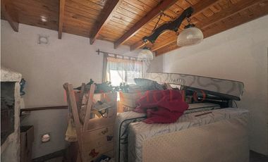 CASA EN VENTA SOBRE LOTE MULTIFAMILIAR