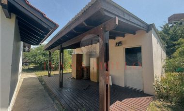 CASA EN VENTA SOBRE LOTE MULTIFAMILIAR