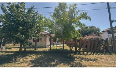 CASA EN VENTA SOBRE LOTE MULTIFAMILIAR