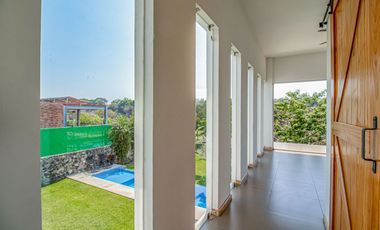 Casa en Fraccionamiento en Club de Golf Santa Fe Xochitepec - M2AI-833-Fr