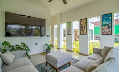 Casa en Fraccionamiento en Club de Golf Santa Fe Xochitepec - M2AI-833-Fr