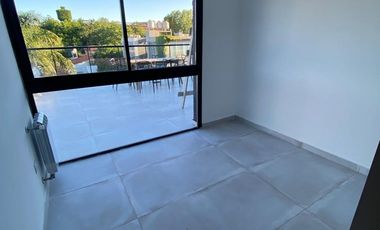 VENTA DEPARTAMENTO 3 AMB TERRAZA  Y PARRILA BECCAR
