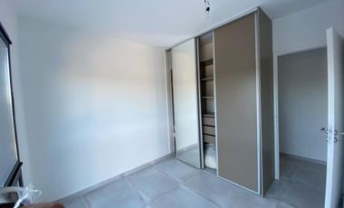 VENTA DEPARTAMENTO 3 AMB TERRAZA  Y PARRILA BECCAR
