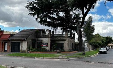 Casa en venta en Moron Sur