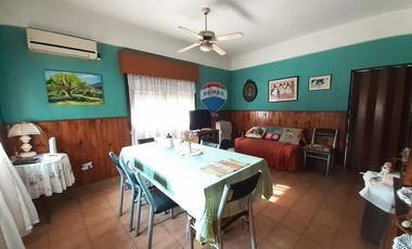 CASA 3 AMBIENTES LOMAS DE ZAMORA