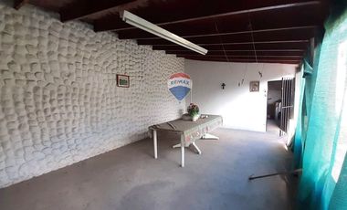 CASA 3 AMBIENTES LOMAS DE ZAMORA
