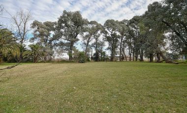 Casa venta Etcheverry 4 dormitorios parque pileta