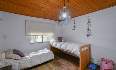 Casa venta Etcheverry 4 dormitorios parque pileta