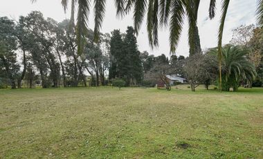 Casa venta Etcheverry 4 dormitorios parque pileta