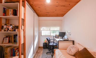 Casa venta Etcheverry 4 dormitorios parque pileta