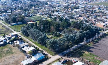 Casa venta Etcheverry 4 dormitorios parque pileta