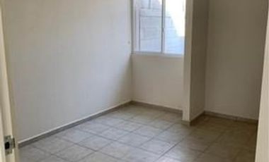 CASA EN RENTA DE 1 PLANTA