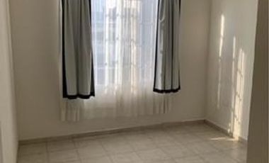 CASA EN RENTA DE 1 PLANTA