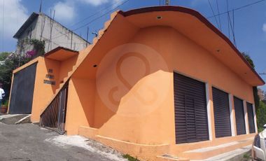 Bodega comercial en venta en San Miguel Xicalco