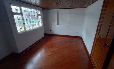 ARRIENDO de CASA COMERCIAL en BOGOTA