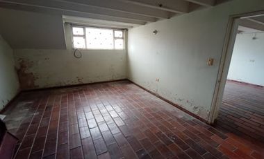 ARRIENDO de CASA COMERCIAL en BOGOTA
