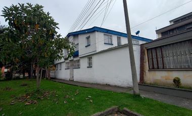 ARRIENDO de CASA COMERCIAL en BOGOTA