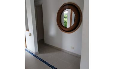 ALQUILO CASA VACACIONAL  ANAPOIMA EN CONJUNTO - POR NOCHE - MENSUAL