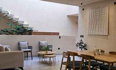 ORIGINAL RESIDENCIA EN VENTA EN CONDOMINIO PRIVADO AL NORPONIENTE DE LA CIUDAD