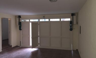 CHALET DUPLEX  7 MTS DE FRENTE  4 PLANTAS  3 DORMIT JARDIN PLAY GARAGE