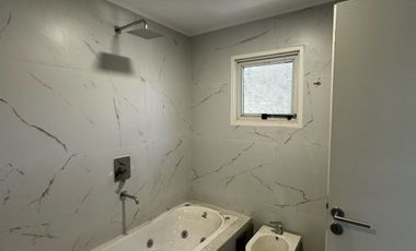 Casa en Venta en Pilar con 6 dormitorios
