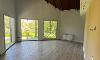Casa en Venta en Pilar con 6 dormitorios