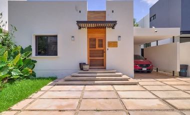 Casa de una planta en Parque Natura