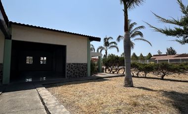 Escapa de la ciudad y encuentra la paz en este hermoso terreno campestre.