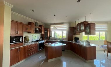 Se vende casa en Lago de Guadalupe, En cuatitlan Izcalli VBL611